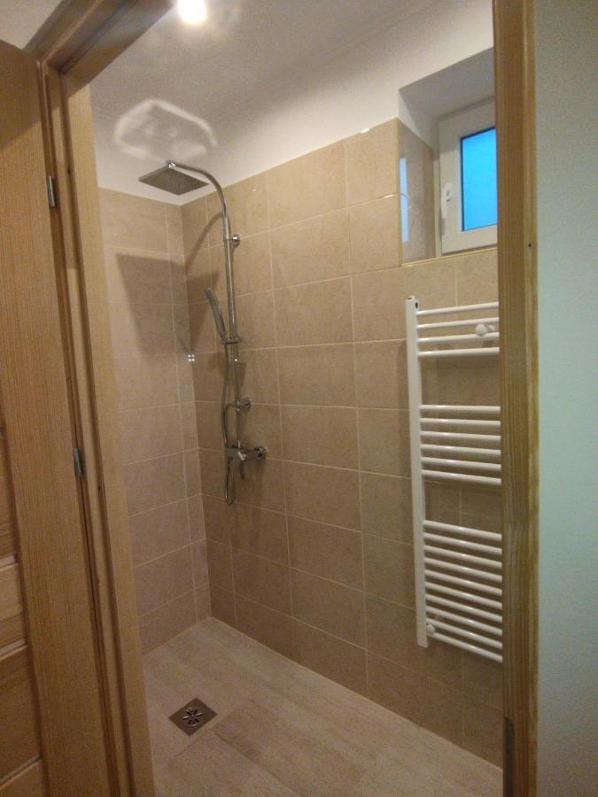 Csengo Vendeghaz Hotel Kiskoros Ngoại thất bức ảnh