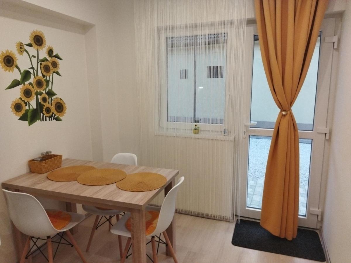 Csengo Vendeghaz Hotel Kiskoros Ngoại thất bức ảnh
